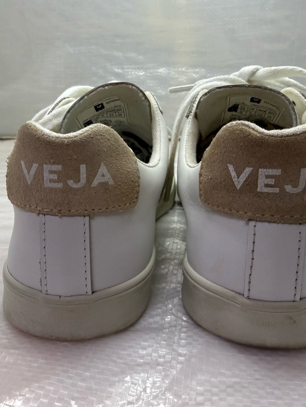Veja White Leather Sneakers - Picture 4 of 9